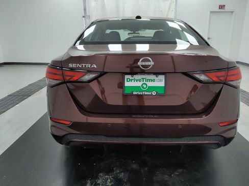 Used 2025 Nissan Sentra SV w/ All-Weather Package FWD image 6