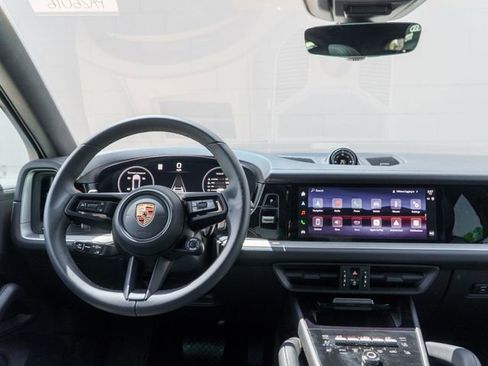 Certified 2026 Porsche Cayenne Coupe AWD/4WD image 22