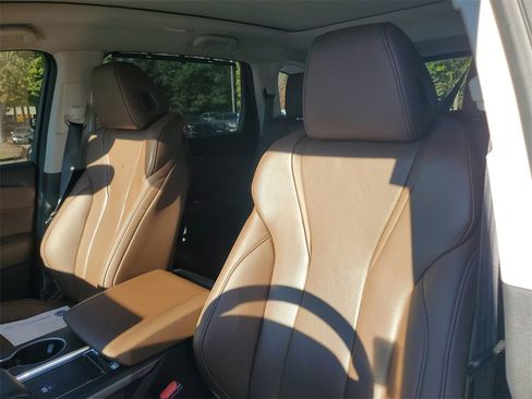 Certified 2023 Acura MDX FWD w/ Technology Package image 19
