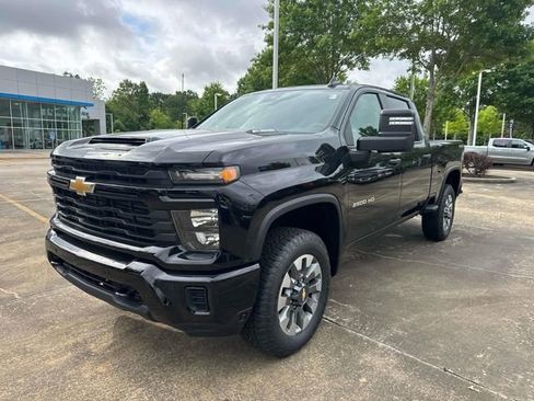 New 2026 Chevrolet Silverado 2500 Custom w/ Custom Value Package AWD/4WD image 3