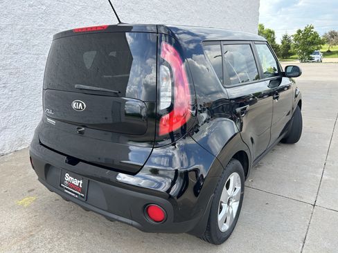 Used 2018 Kia Soul w/ Convenience Package FWD image 6