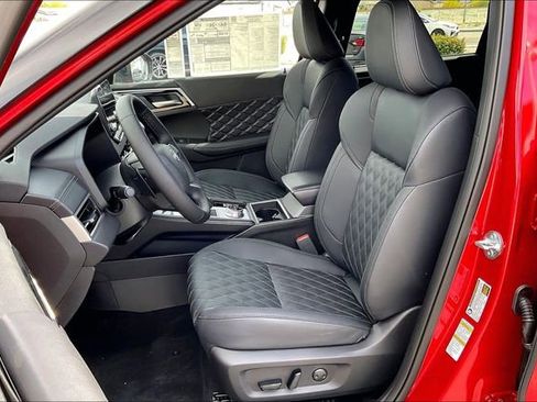 New 2026 Nissan Rogue Platinum AWD/4WD image 7