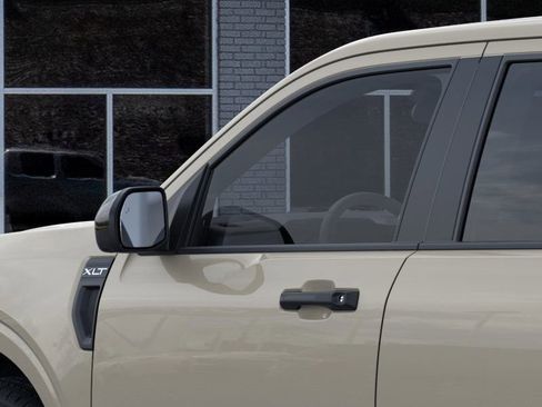 New 2025 Ford Maverick XLT w/ XLT Luxury Package image 21