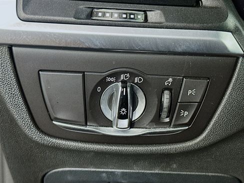 Used 2022 BMW X3 sDrive30i w/ Convenience Package RWD image 17