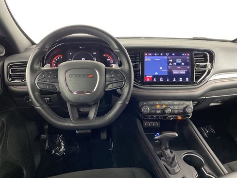Used 2025 Dodge Durango GT AWD/4WD image 19