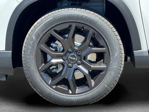 Used 2025 Honda Pilot Touring image 33