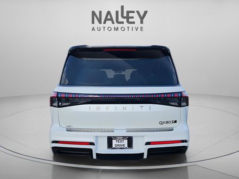 New 2026 INFINITI QX80 4WD w/ Sport Exterior Package image 4