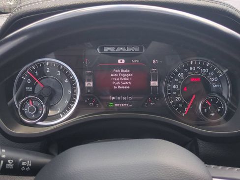 Used 2022 RAM 1500 Laramie AWD/4WD image 30