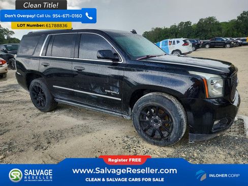 Used 2015 GMC Yukon Denali w/ Premium Package AWD/4WD image 5