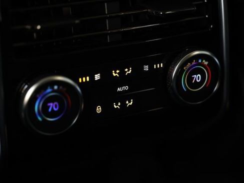 New 2026 Land Rover Range Rover SE AWD/4WD image 33