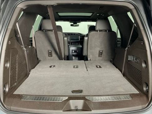 Used 2022 GMC Yukon Denali RWD image 23