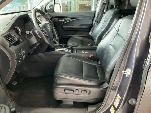 Used 2016 Honda Pilot Touring image 4