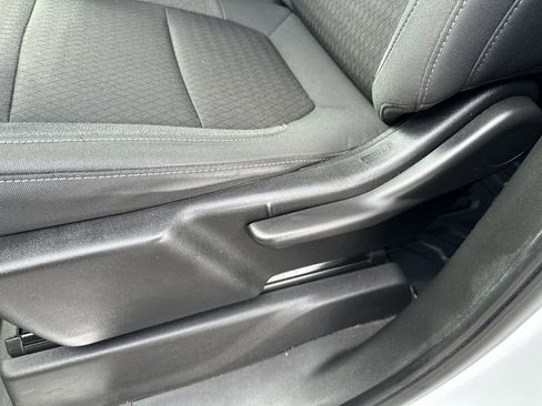 Used 2022 Chevrolet Silverado 3500 LT w/ Remote Start Package image 12