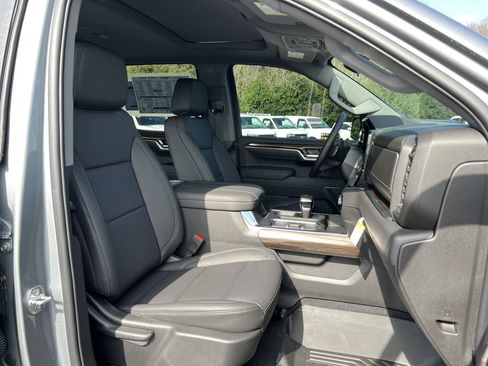 New 2026 Chevrolet Silverado 1500 LT Trail Boss w/ LT Trail Boss Premium Package image 36