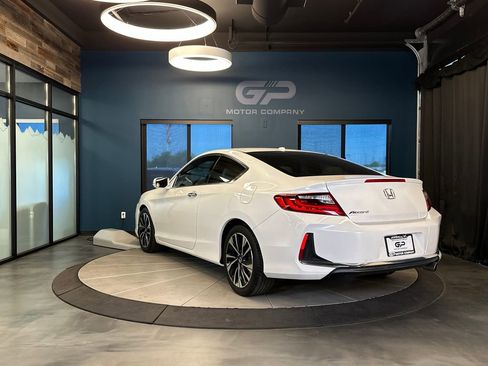 Used 2017 Honda Accord EX-L image 5