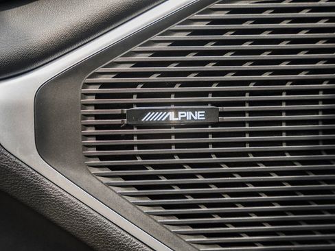 Used 2022 Jeep Wagoneer Series III image 45