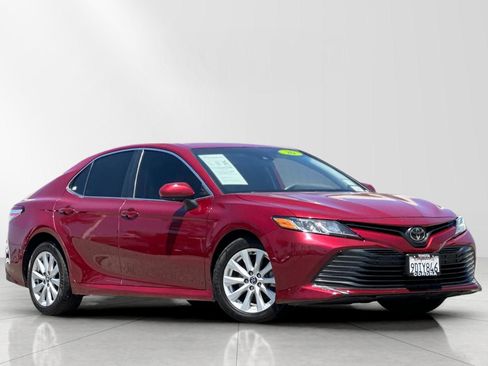 Used 2020 Toyota Camry LE FWD image 1