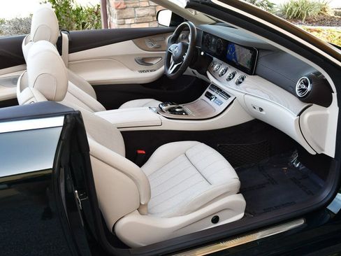 Used 2020 Mercedes-Benz E 450 4MATIC Cabriolet image 65