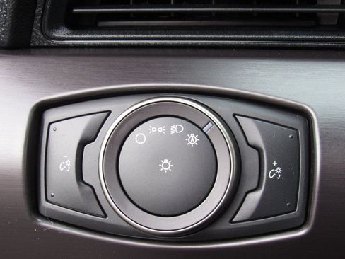 Used 2018 Ford Mustang Shelby GT350 w/ Electronics Package image 32