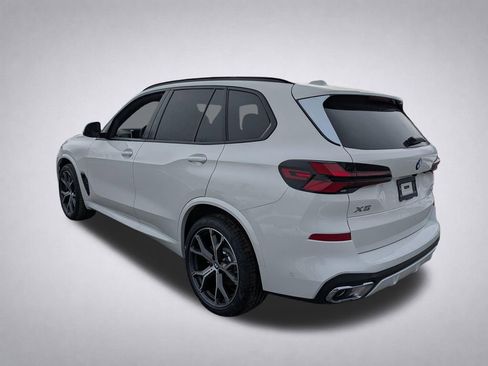 New 2026 BMW X5 xDrive40i w/ M Sport Package image 6