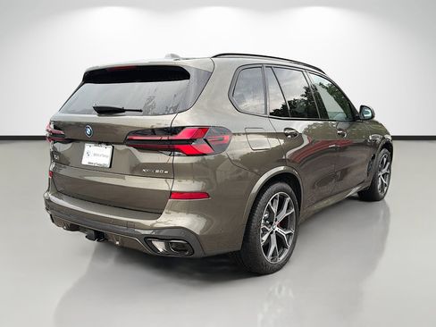 New 2026 BMW X5 xDrive50e w/ M Sport Package AWD/4WD image 3