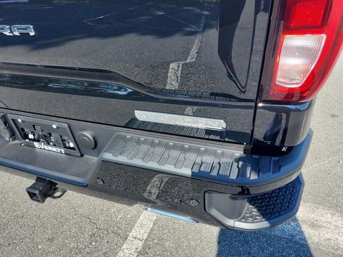 New 2026 GMC Sierra 1500 Elevation w/ Elevation Premium Package image 4