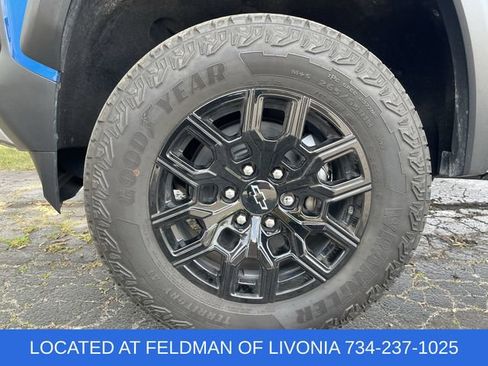 Certified 2024 Chevrolet Colorado Trail Boss w/ Advanced Trailering Package AWD/4WD image 31