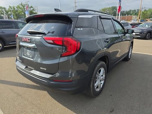 Used 2020 GMC Terrain SLE w/ Driver Convenience Package AWD/4WD image 6