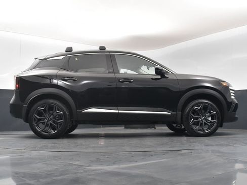 New 2026 Nissan Kicks SR w/ SR Premium Package AWD/4WD image 43