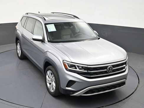 Used 2022 Volkswagen Atlas SE FWD image 19
