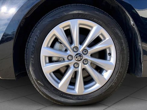 Used 2024 Toyota Corolla XLE image 11