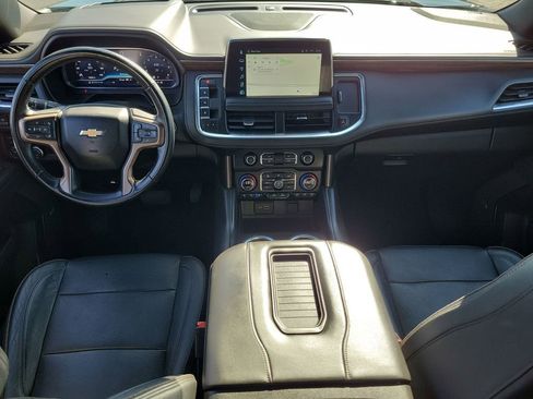 Used 2023 Chevrolet Suburban High Country image 21