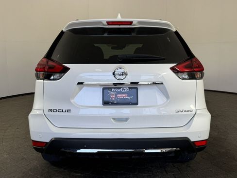 Used 2020 Nissan Rogue SV AWD/4WD image 6
