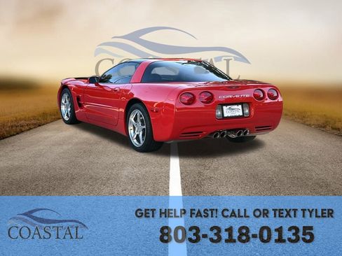 Used 2004 Chevrolet Corvette Coupe w/ Preferred Equipment Group image 16
