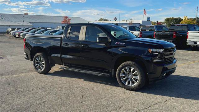 Used 2021 Chevrolet Silverado 1500 RST w/ All Star Edition Plus AWD/4WD image 2