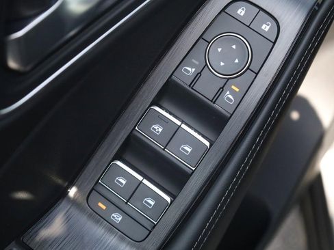 New 2026 Nissan Rogue Platinum w/ Platinum Premium Package image 11