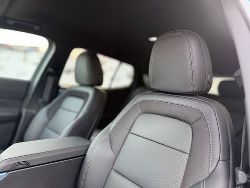 New 2026 Chevrolet Equinox EV LT image 15