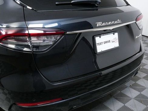 Certified 2022 Maserati Levante GT image 36