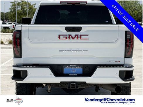 Certified 2025 GMC Sierra 2500 AT4 AWD/4WD image 5