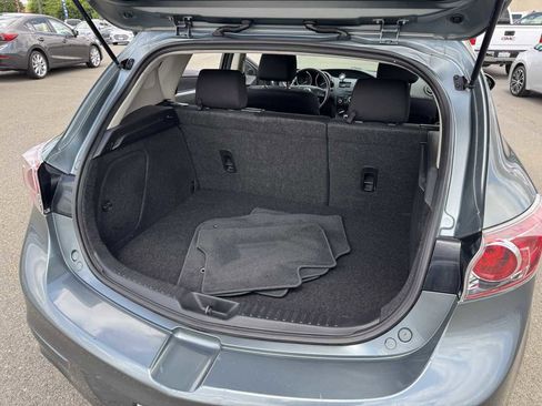 Used 2012 MAZDA MAZDA3 i Touring FWD image 30