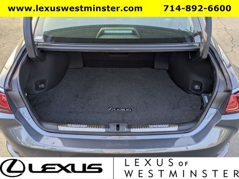 Certified 2025 Lexus ES 350 image 10