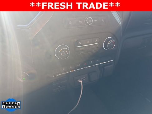 Used 2024 Chevrolet Silverado 2500 Custom w/ Custom Value Package image 10