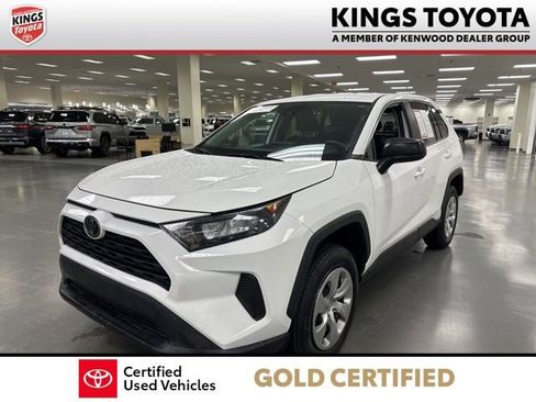 Certified 2022 Toyota RAV4 LE FWD image 4