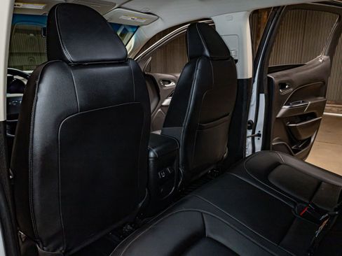 Used 2021 Chevrolet Colorado ZR2 w/ Colorado ZR2 Bison Edition image 22