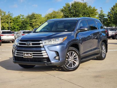 Used 2019 Toyota Highlander XLE