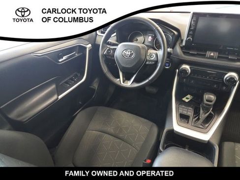 Used 2022 Toyota RAV4 XLE w/ Convenience Package AWD/4WD image 17