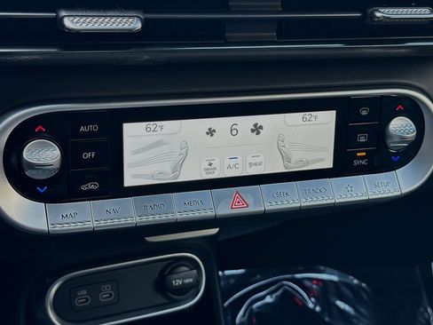 New 2024 Genesis GV60 Performance image 21