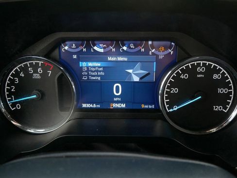 Certified 2022 Ford F150 XLT w/ Equipment Group 302A High image 22