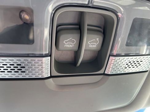 Used 2021 Kia Telluride SX w/ Nightfall Edition Package AWD/4WD image 26