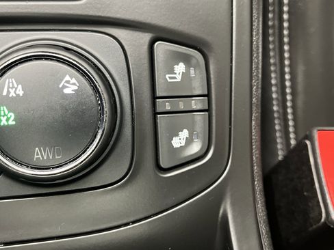 Certified 2022 GMC Terrain SLT w/ Tech Package image 23